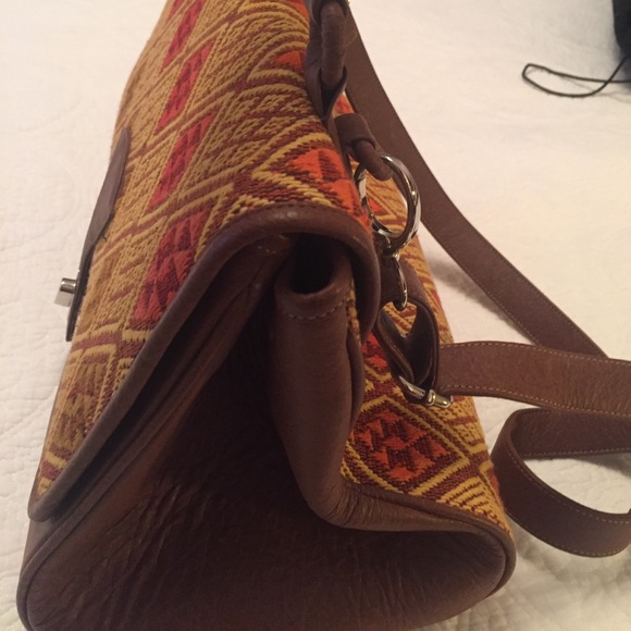 Leather and Pahikung woven Satchel handbag. - Picture 3 of 10